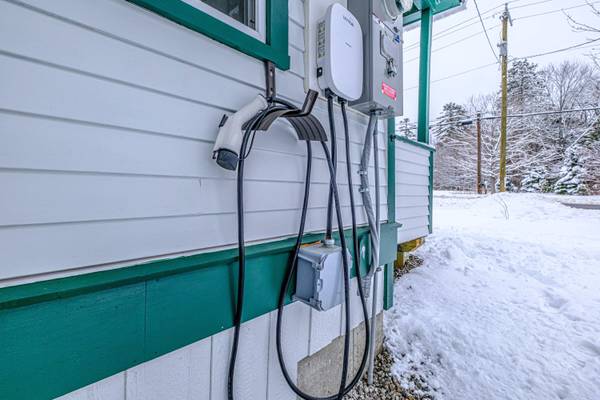 12 Paradise RD, Bethel, ME 04217