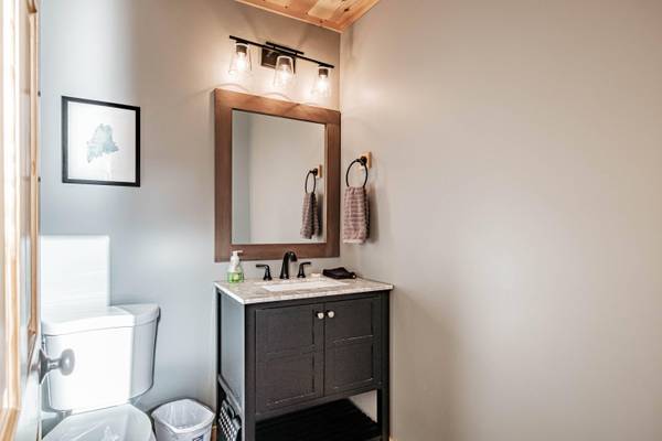 109 Monkey Brook RD, Newry, ME 04261