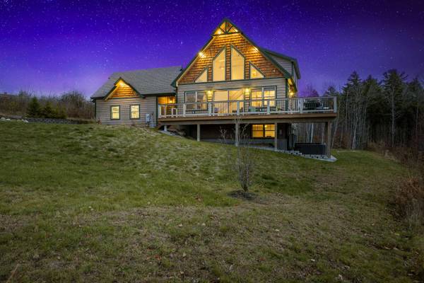 20 Caribou Mountain RD, Bethel, ME 04217