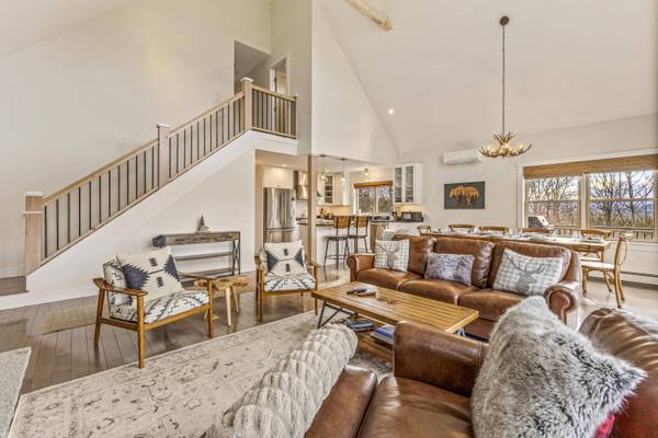 20 Caribou Mountain RD, Bethel, ME 04217