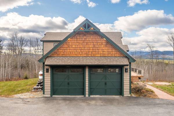 20 Caribou Mountain RD, Bethel, ME 04217