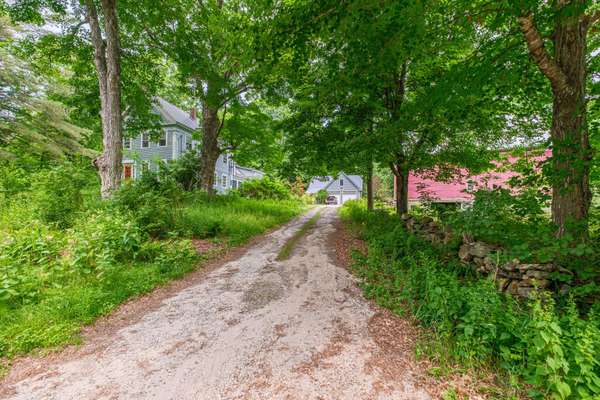 489 North RD, Bethel, ME 04217