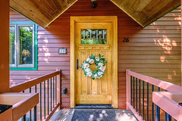 26 Swan Hill RD, Bethel, ME 04217