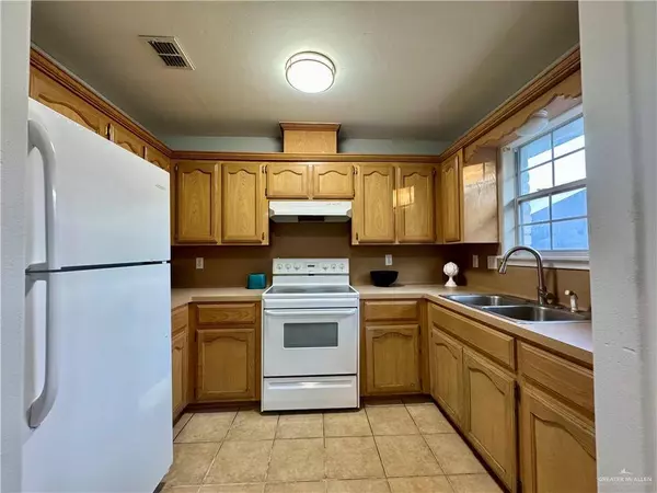 2208 Dahlia ST, Pharr, TX 78577