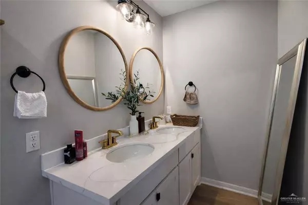 8506 N 33rd LN, Mcallen, TX 78504