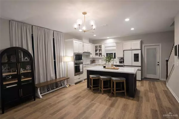 8506 N 33rd LN, Mcallen, TX 78504