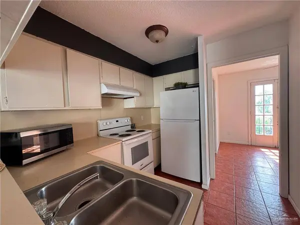 1418 Beech AVE #4, Mcallen, TX 78501