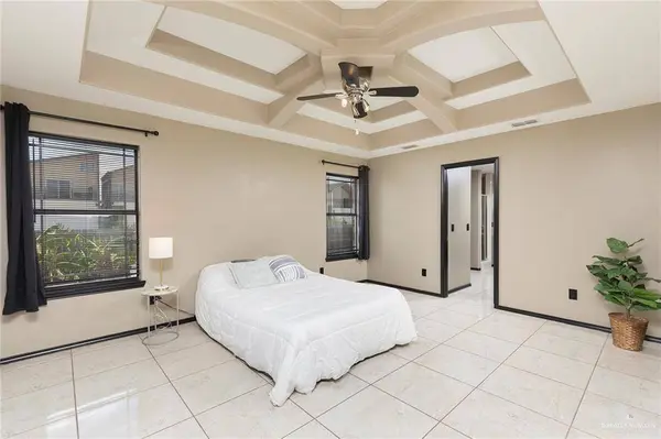 7533 N 26th ST, Mcallen, TX 78504