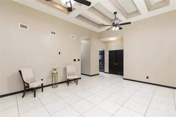 7533 N 26th ST, Mcallen, TX 78504