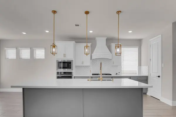 2551 Cranberry Bog RD, Manvel, TX 77578