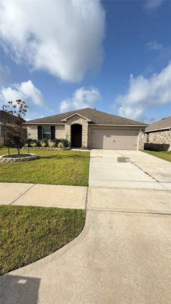 18236 EATON MILL DR, New Caney, TX 77537