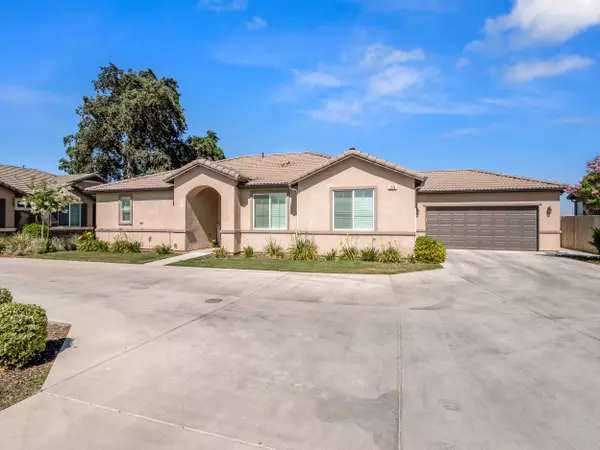Visalia, CA 93291,3208 N Rova Ct