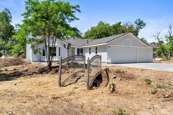 18046 Varden Drive, Madera, CA 93638