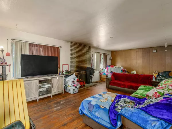 2972 E Northdale AVE, Fresno, CA 93726