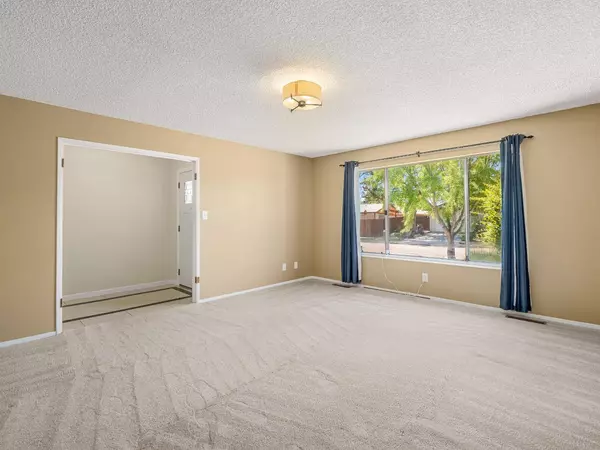 1646 W Millbrae AVE, Fresno, CA 93711