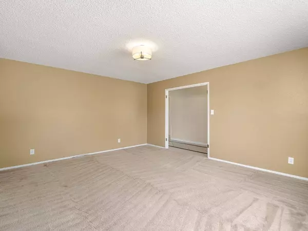 1646 W Millbrae AVE, Fresno, CA 93711