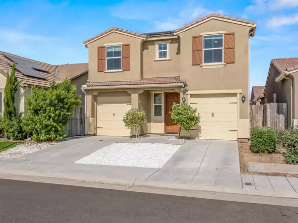 3433 Descanso AVE, Clovis, CA 93619