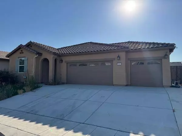 4662 N Casey AVE, Fresno, CA 93723