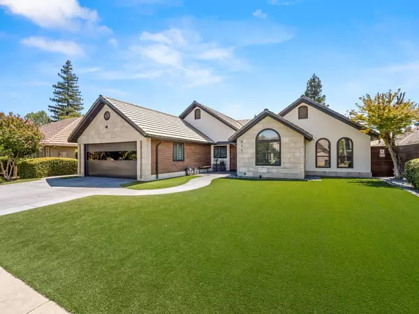 411 E Swallow CT, Fresno, CA 93730