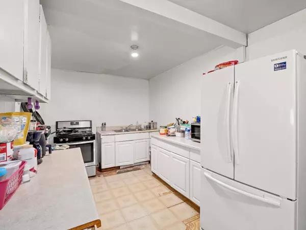 128 S Willow AVE, Fresno, CA 93727