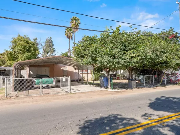 128 S Willow AVE, Fresno, CA 93727