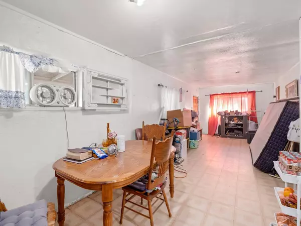 128 S Willow AVE, Fresno, CA 93727