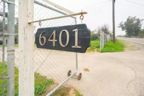 6401 S Chestnut AVE, Fresno, CA 93725