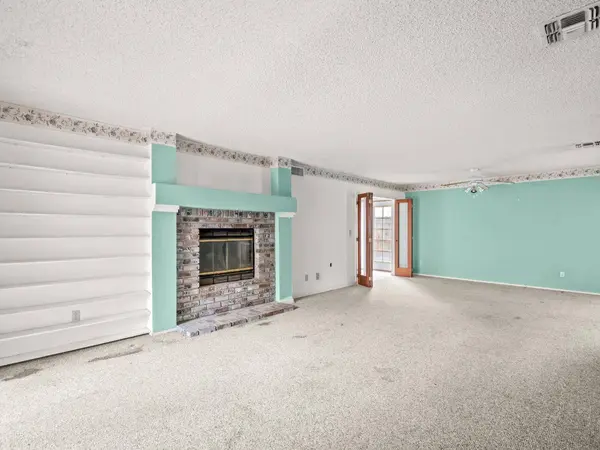 6156 N Mitre AVE, Fresno, CA 93722