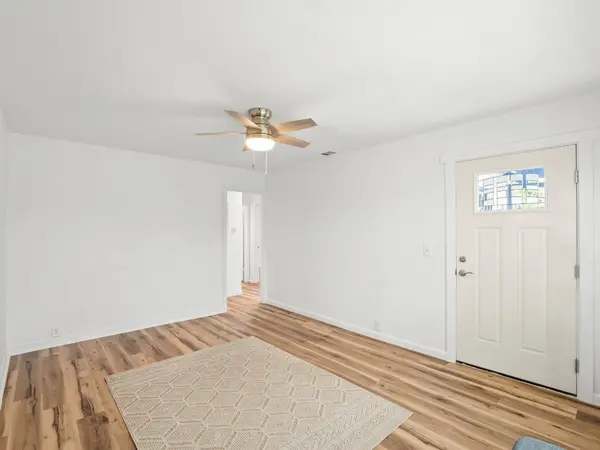 1315 N 8th ST, Fresno, CA 93703