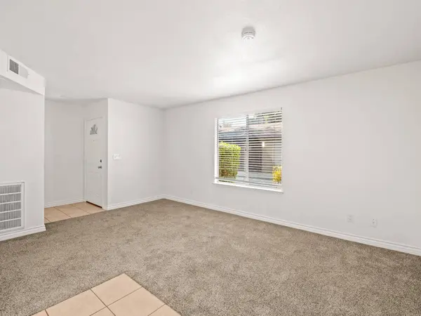 5145 E Lane AVE #114, Fresno, CA 93727