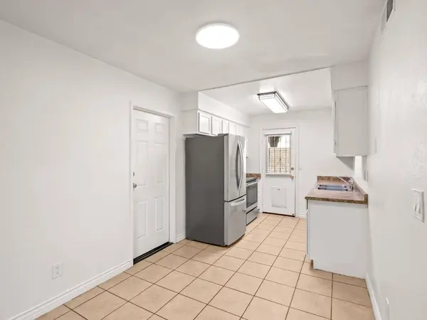 5145 E Lane AVE #114, Fresno, CA 93727