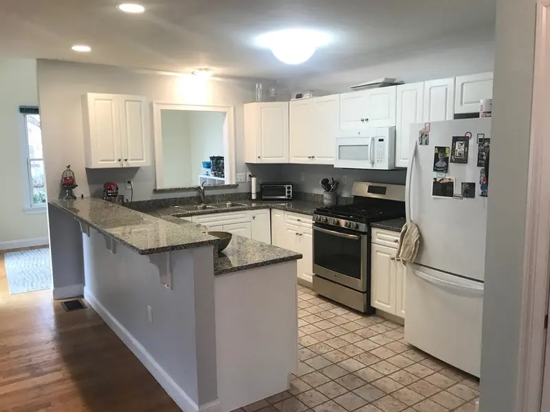 21 Vincent Ave, Belmont, MA 02478-4418