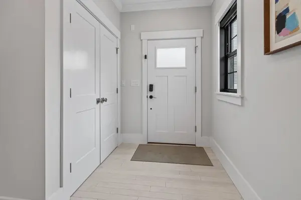 11B Lowell St, Arlington, MA 02476