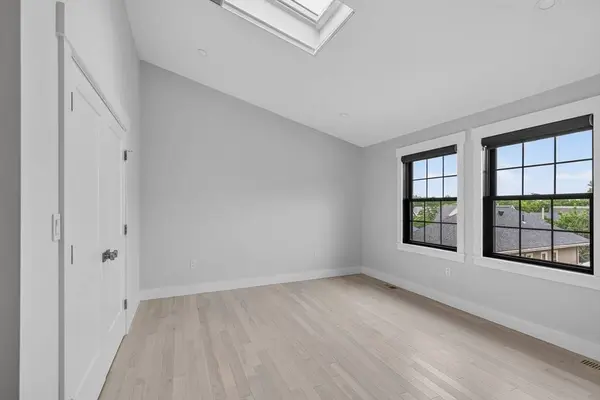 11B Lowell St, Arlington, MA 02476