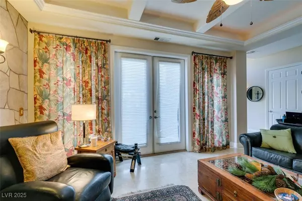 2033 Winter Wind ST, Las Vegas, NV 89134