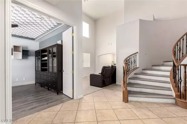 6351 Abacus Farms CT, Las Vegas, NV 89131