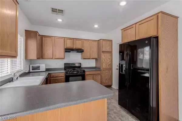 8791 Brilliant Star DR, Las Vegas, NV 89178