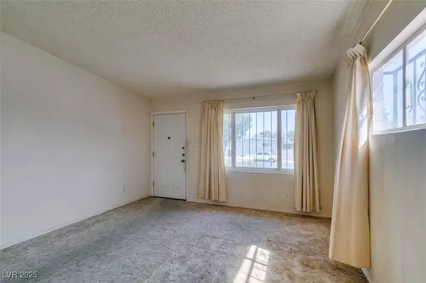 4909 Cannon BLVD, Las Vegas, NV 89108