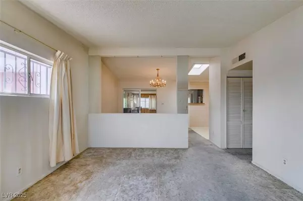 4909 Cannon BLVD, Las Vegas, NV 89108