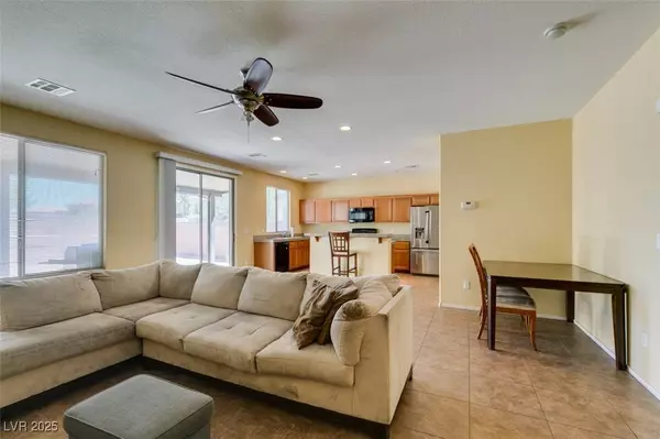 4998 Lavaliere AVE, Las Vegas, NV 89139