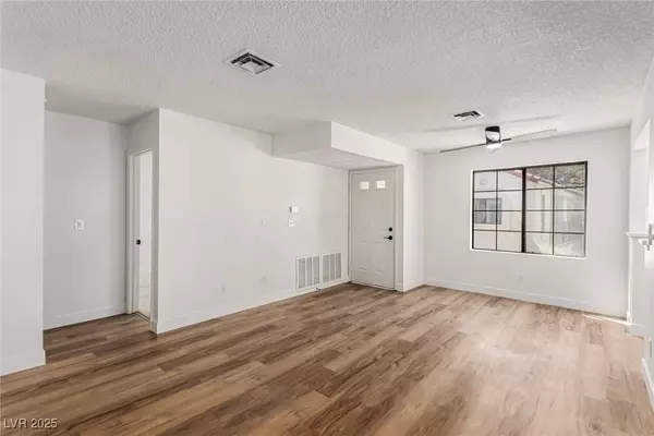 4830 Nara Vista WAY #201, Las Vegas, NV 89103