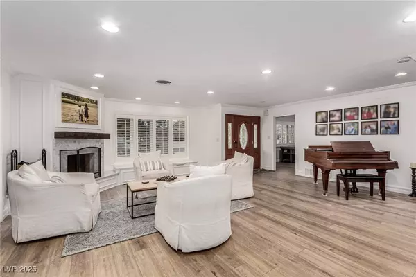 3108 Sonia DR, Las Vegas, NV 89107