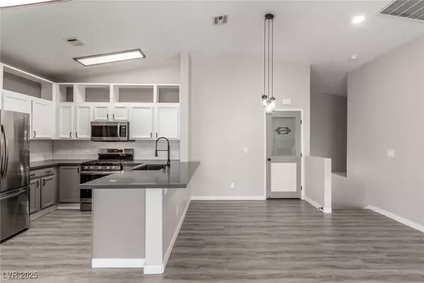 1603 Lefty Garcia WAY, Henderson, NV 89002