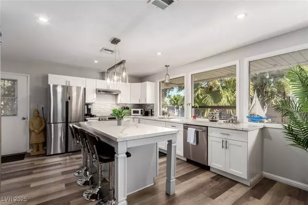 5710 Madre Mesa DR, Las Vegas, NV 89108