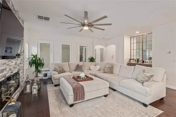 10772 Tin Mountain CT, Las Vegas, NV 89129