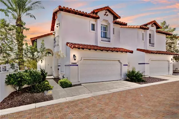 8779 Villa La Rae AVE, Las Vegas, NV 89147