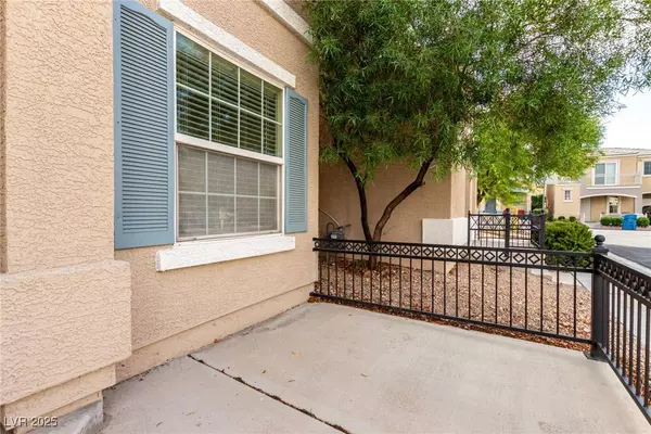 10376 Mint Leaves ST, Las Vegas, NV 89183