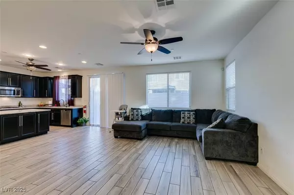 386 Espressivo ST, Henderson, NV 89011