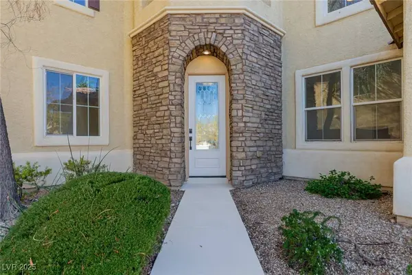 9357 Olympia Falls AVE, Las Vegas, NV 89149