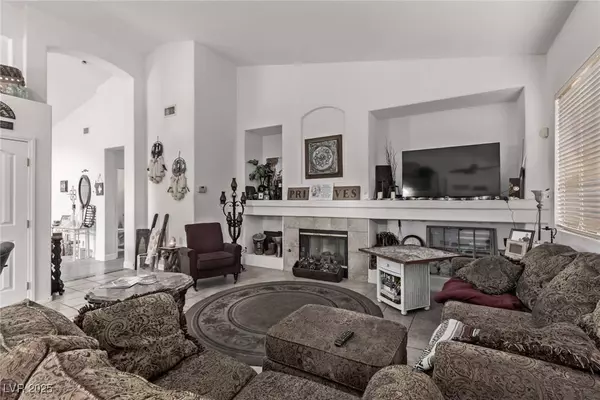2471 Walsh Glen CT, Henderson, NV 89052